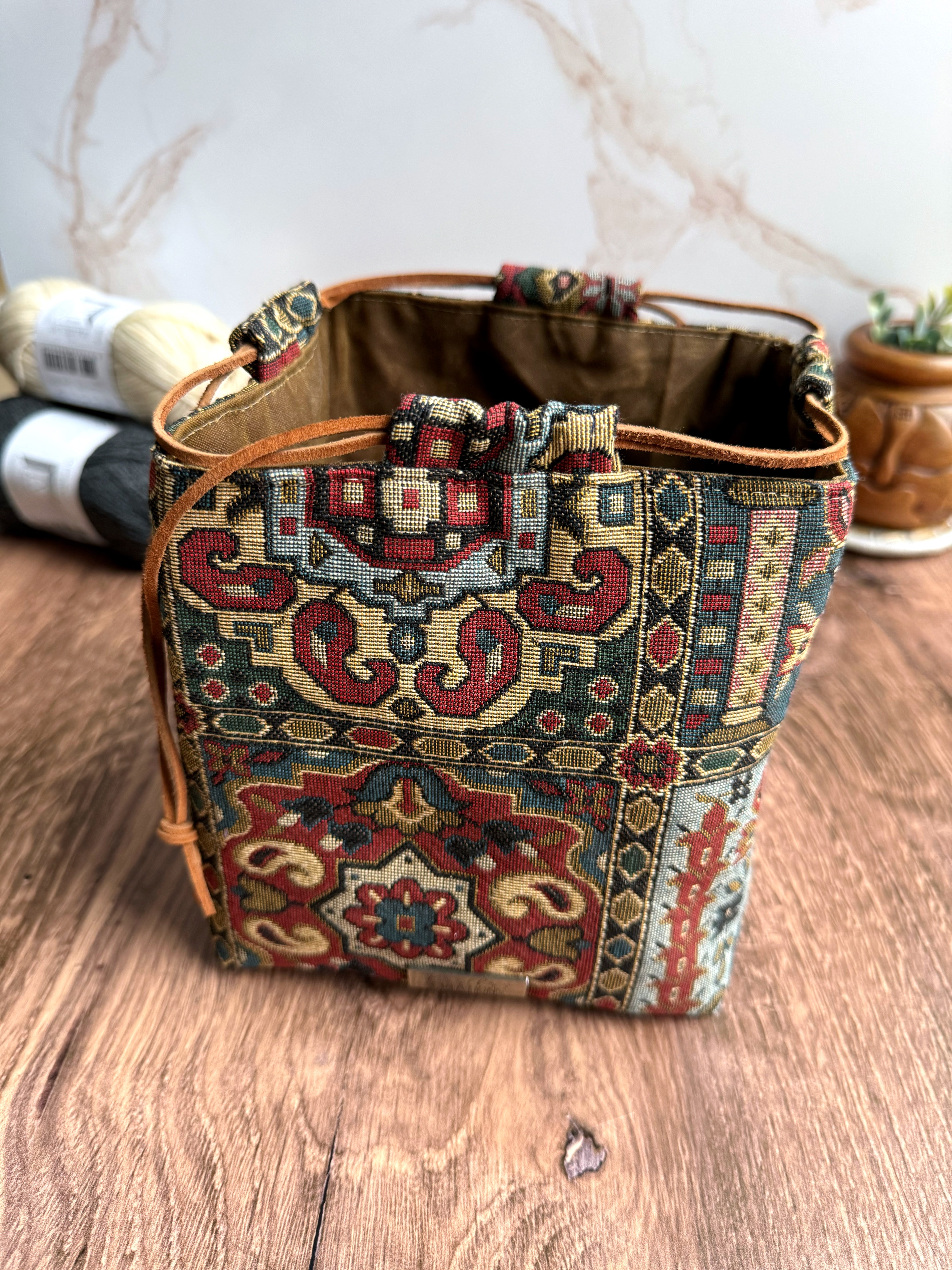 The Pat Pouch - Japanese Drawstring Bag in Woven European Fabrics - KrisChris