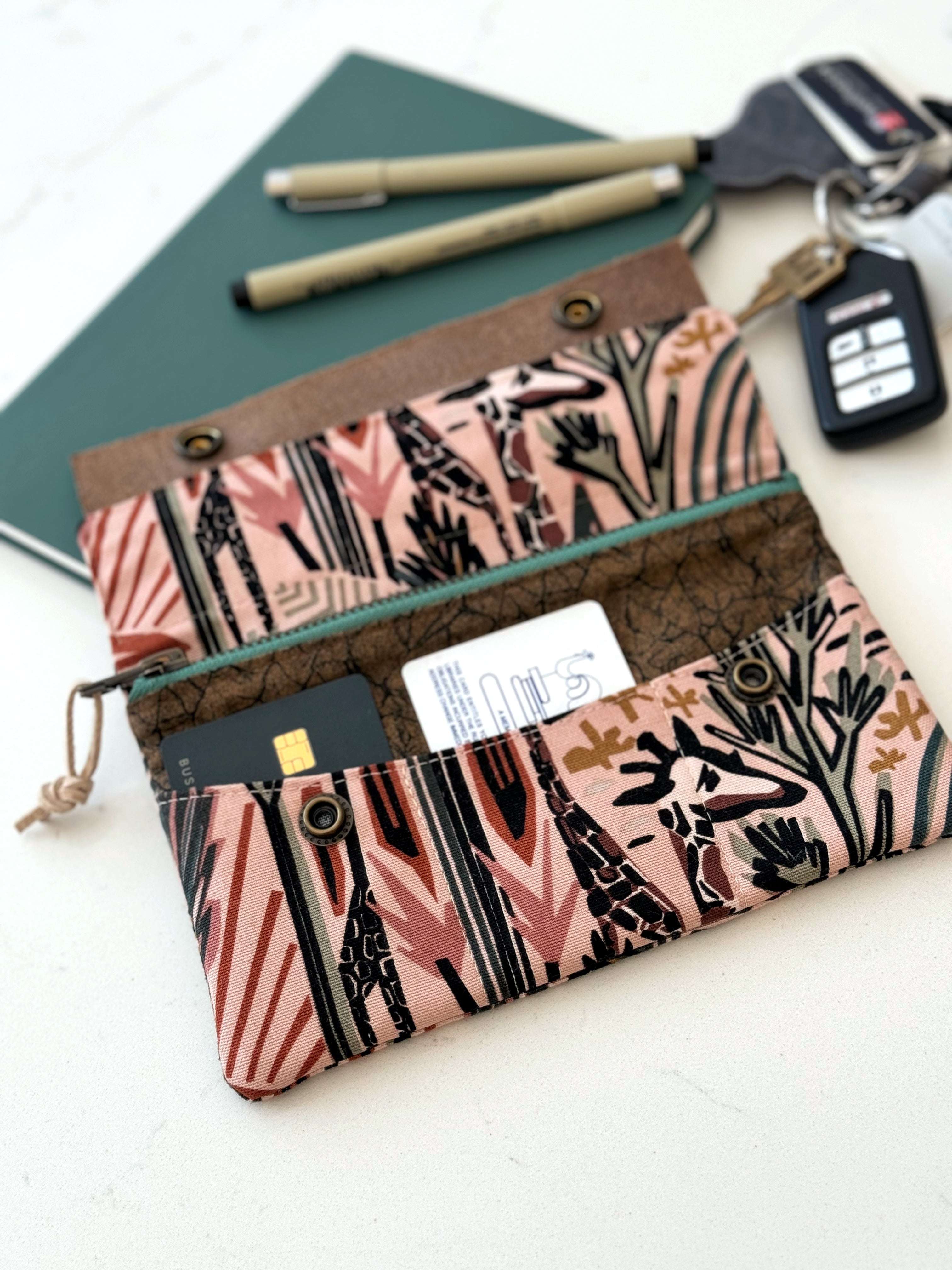 The Janet - Full Size Wallet in Canvas Giraffe Theme - KrisChris