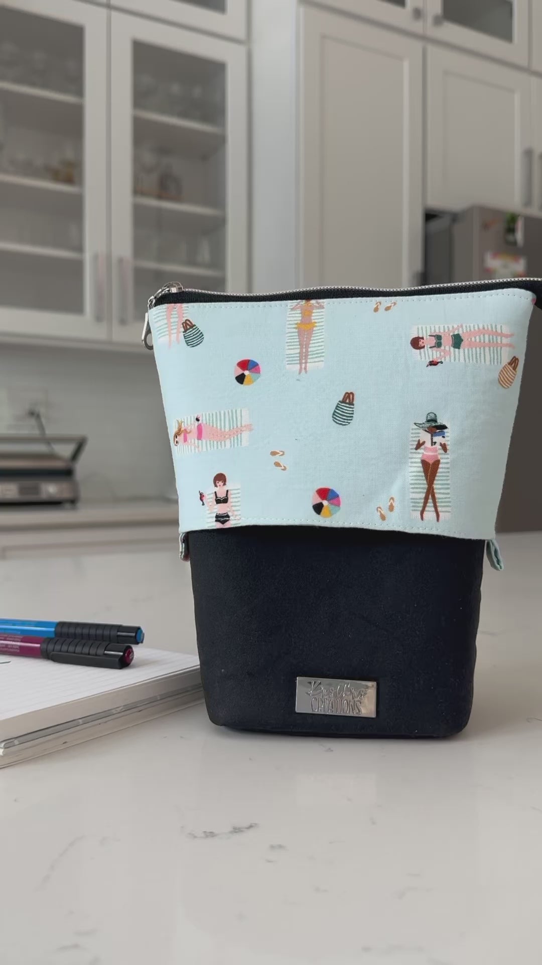 The Kate - Zipper Art Supply Pouch in Summer Beach Party