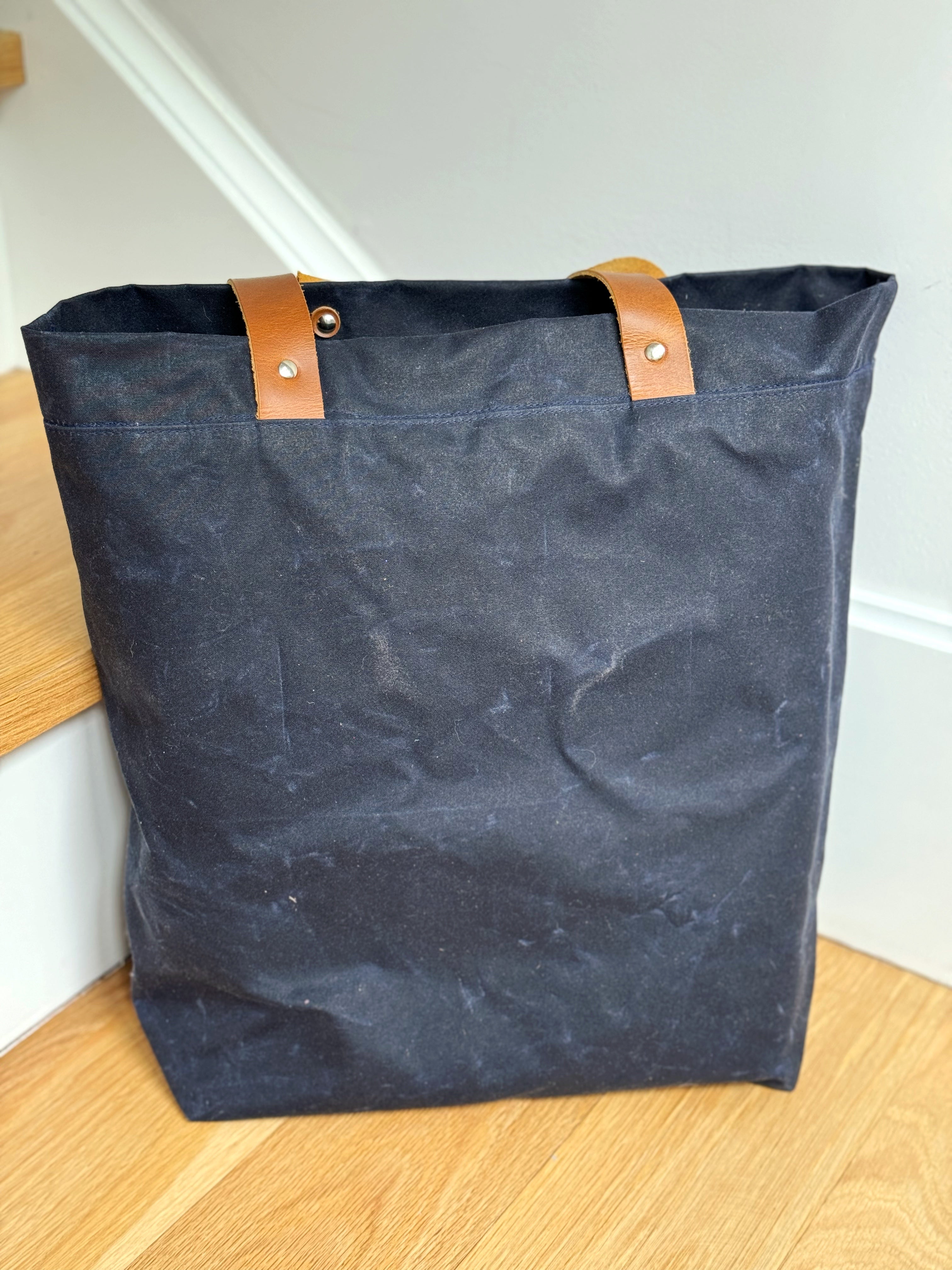 The Kristen - Project Tote Bag in Navy Waxed Canvas Paisley Sunbrella Fabric - KrisChris 